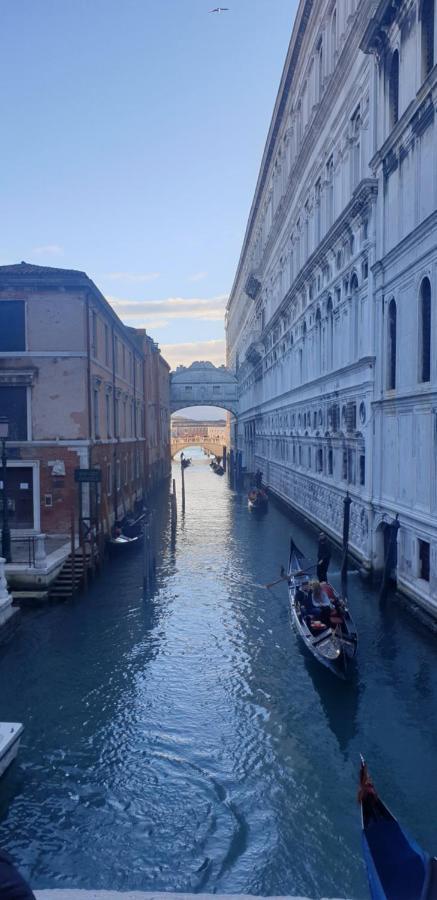 Magic Casanova Flat In The Heart Of Venedig Eksteriør billede